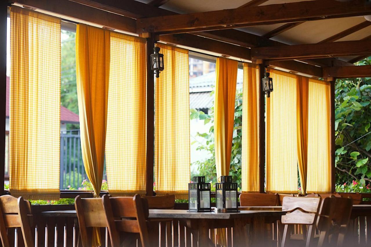 Vila Chess Belgrad Exteriör bild